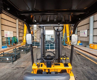 Газ-бензиновый вилочный погрузчик HYUNDAI 35L-7SA