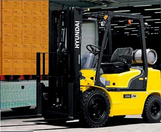 Газ-бензиновый вилочный погрузчик HYUNDAI 33G-7M