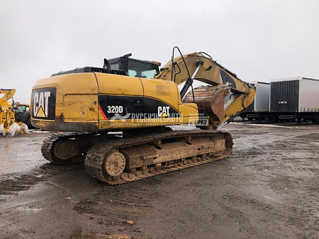 Экскаватор гусеничный ЭКСКАВАТОР CAT 320 DL б/у (2012 г., 14 860 м.ч.)
