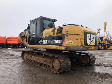 Экскаватор гусеничный ЭКСКАВАТОР CAT 320 DL б/у (2012 г., 14 860 м.ч.)