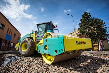 Каток дорожный грунтовый AMMANN ARS220