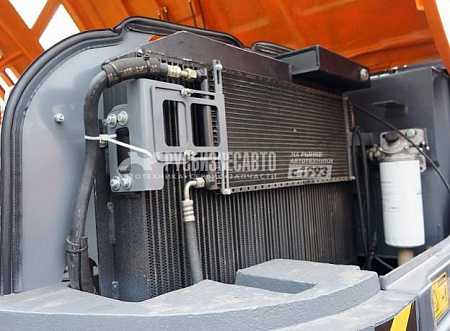 Экскаватор колесный UMG E140W