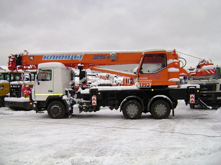 Автокран Клинцы КС-55713-6К-3